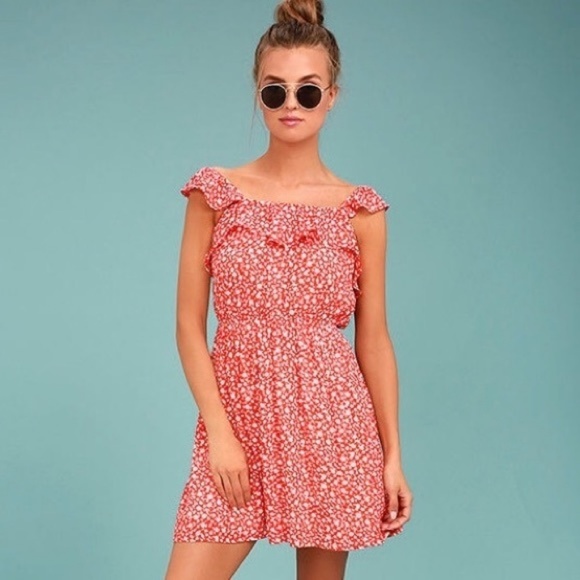 Lulus Dresses & Skirts - LULUS DRESS